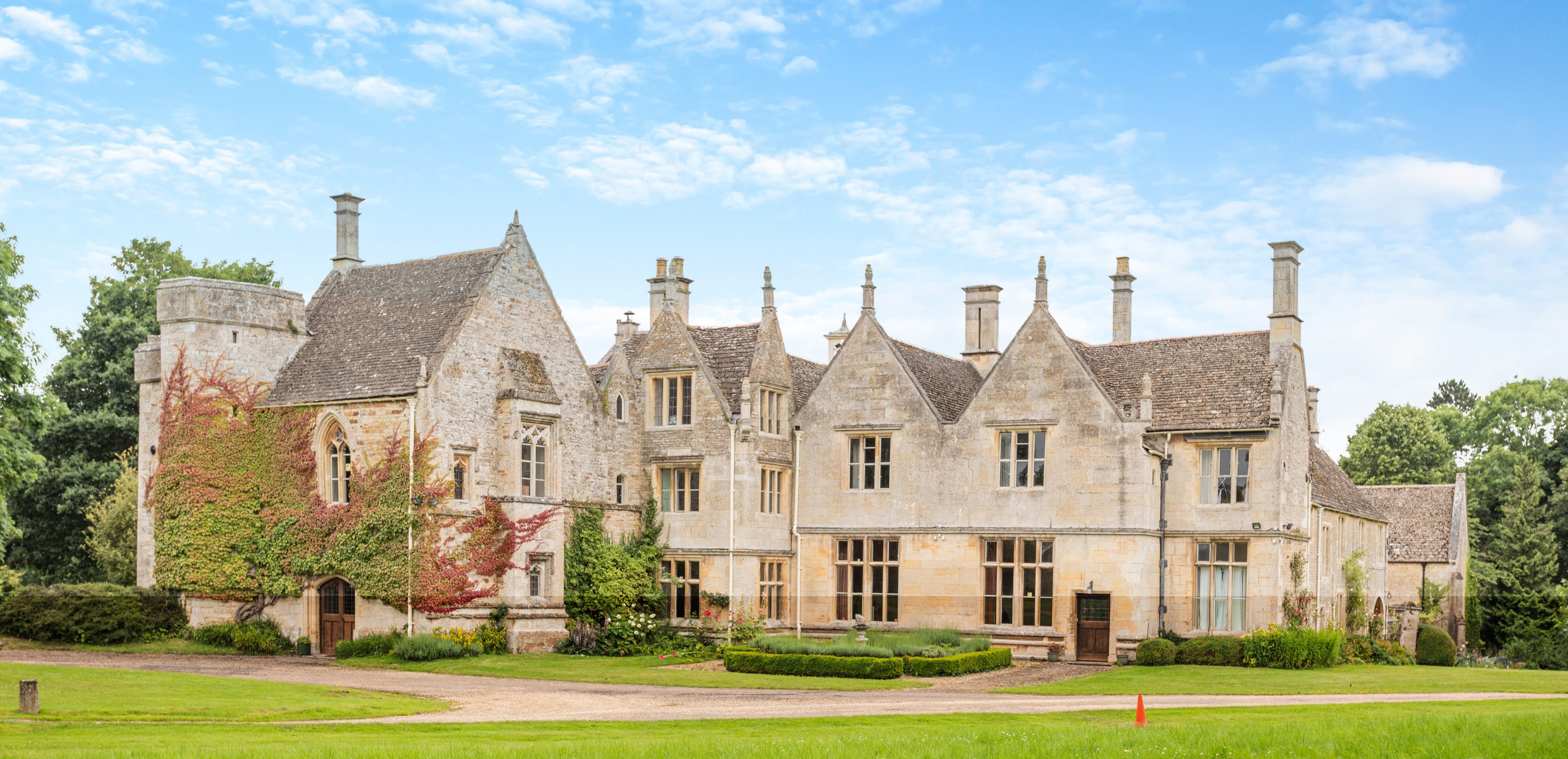 Cheffins to offer important Southwick Hall Collection